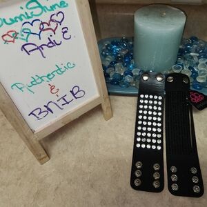 (2) Paparazzi Bracelets, BLACK & LG RHINESTONES + BLACK & BLACK RHINESTONE, NEW